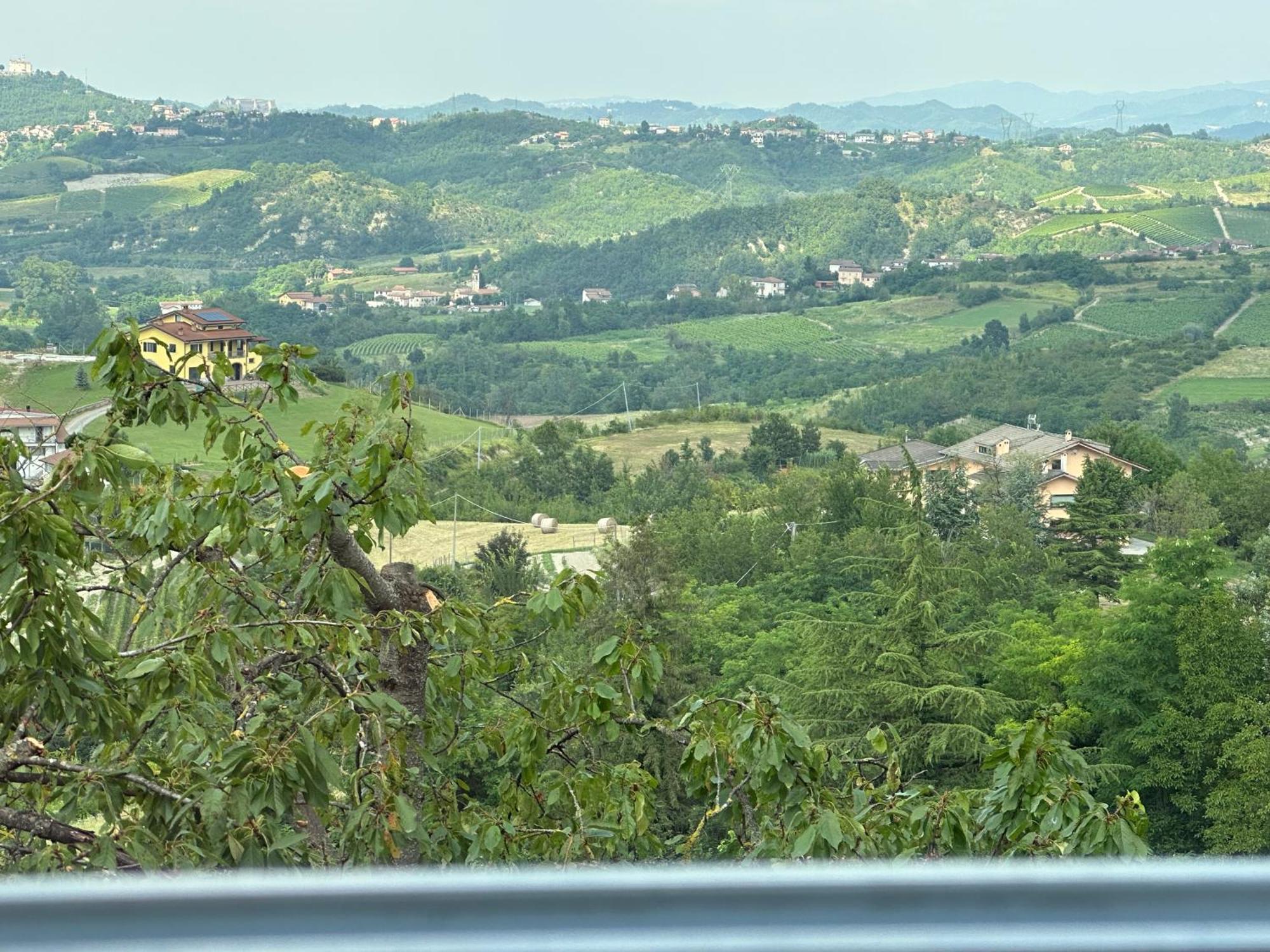 Mornese Nel Caruggio - B&B מראה חיצוני תמונה